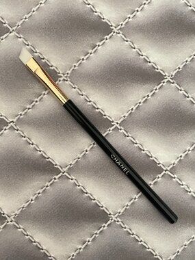 CHANEL Makeup Brush MINT